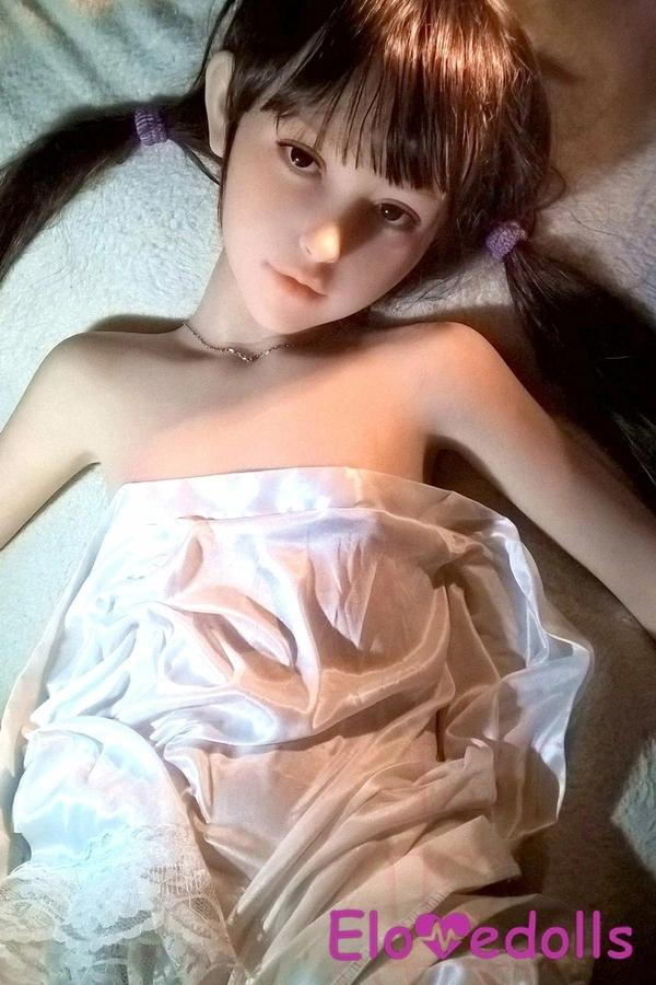 145 cm Lalka MLW z miseczką TPE, widok szczegółowy lalki dla dorosłych 10