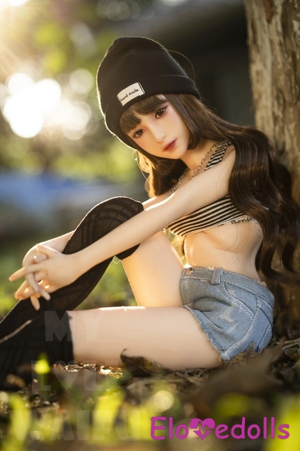 60cm B Cup Silicone MLW Doll Adult Doll Detail View 4