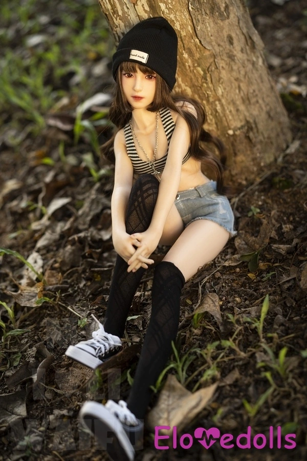 60cm B Cup Silicone MLW Doll Adult Doll Detail View 5