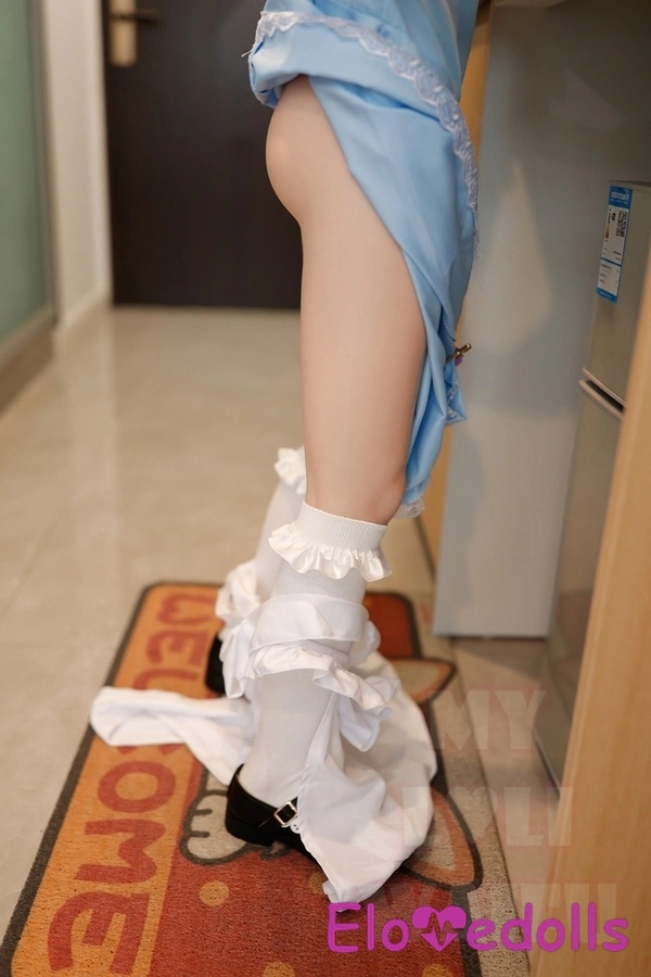 138 cm große Silikonpuppe mit B-Körbchen, MLW-Puppe für Erwachsene, Detailansicht 20