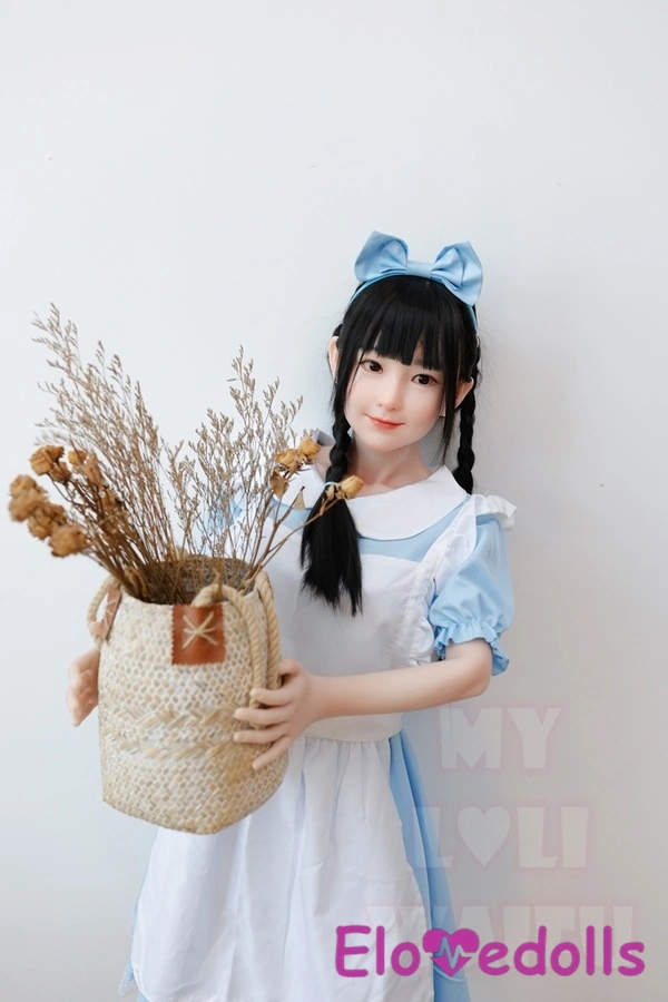 138 cm große Silikonpuppe mit B-Körbchen, MLW-Puppe für Erwachsene, Detailansicht 29