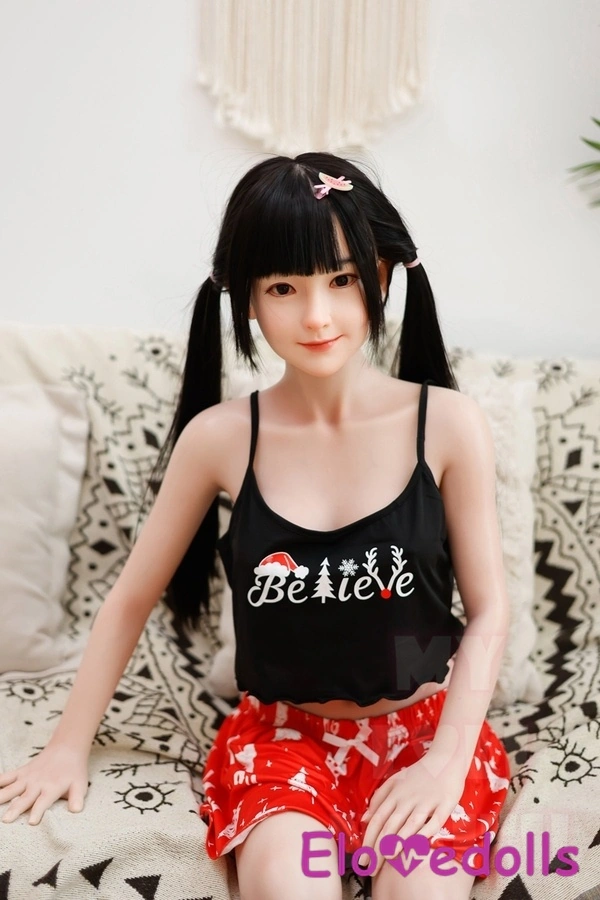 138 cm große Silikonpuppe mit B-Körbchen, MLW-Puppe für Erwachsene, Detailansicht 40