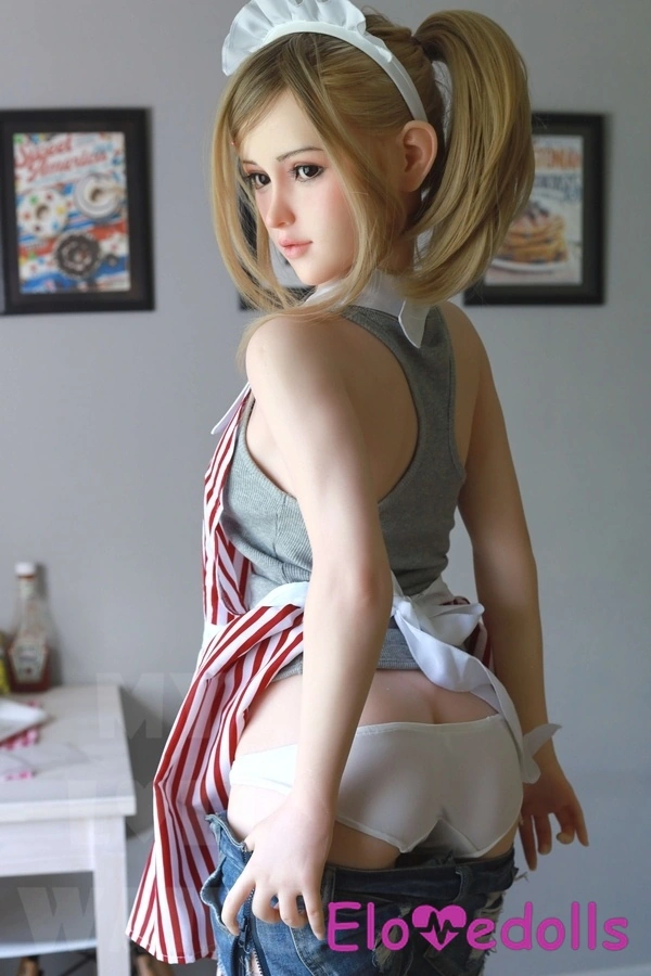 148cm B Cup Silicone MLW Doll Adult Doll Detail View 4