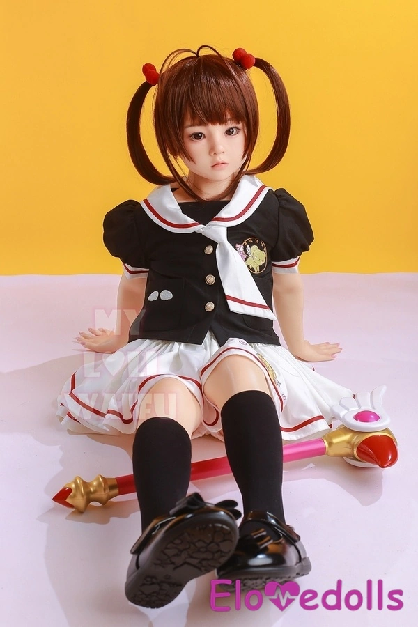 Muñeca de silicona MLW de 108 cm con copa AA, vista detallada 3