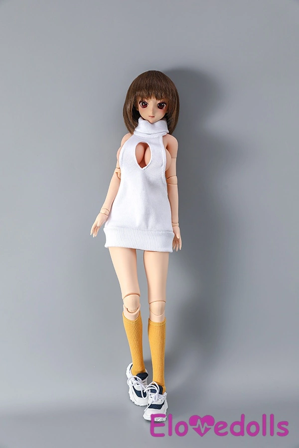 yêu búp bê gợi cảm