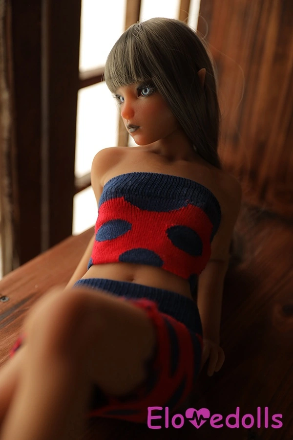 a good girl sex doll