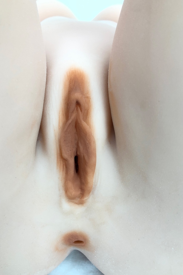 157cm C Cup Silicone Head & TPE Body Petite Breasts Glossy Lips Gray Eyes Fantasy Sex Doll Gallery 9