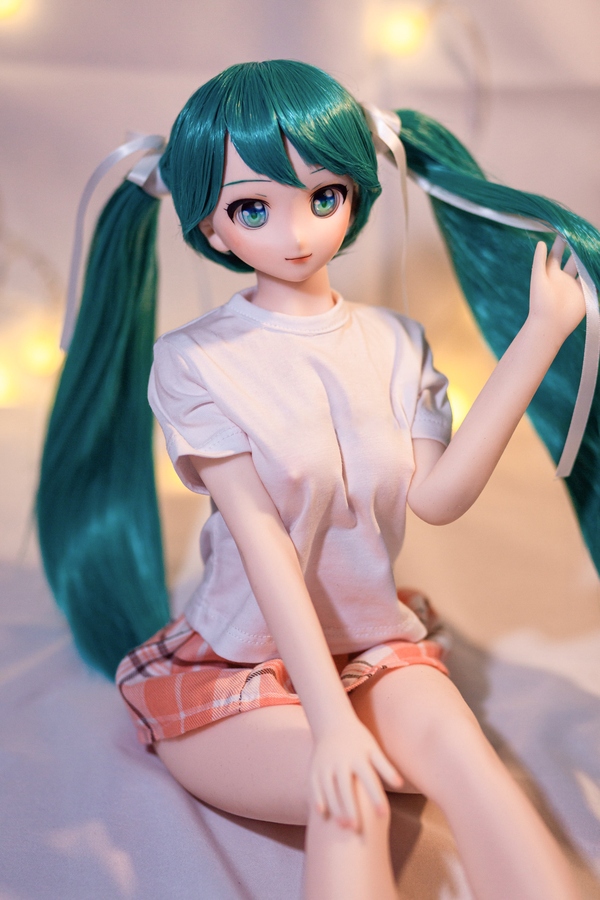 60cm B Cup Vinyl Head & TPE Body Green Eyes White Glossy Lips Anime Sex Doll Gallery 5