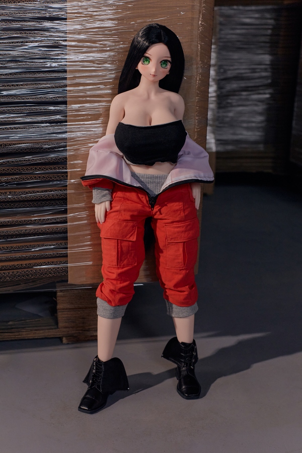 60cm E Cup Vinyl Head & Silicone Body Gray Eyes Black Full Lips Mini Sex Doll Detail View 3