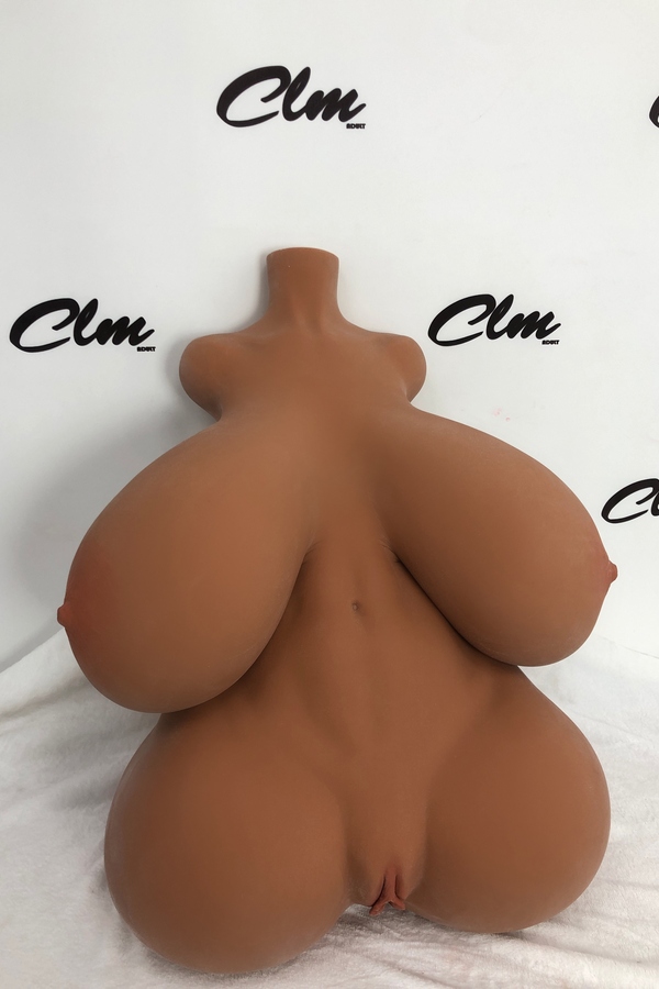 83cm U Cup TPE Large Breasts Blonde Voluptuous Thick Sex Doll Gallery 9