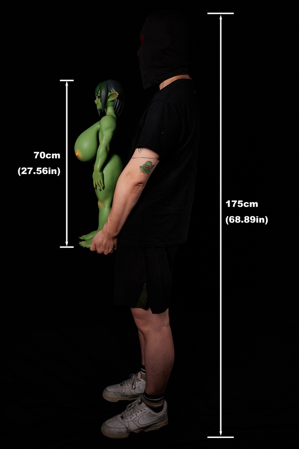 70cm G Cup Silicone Small Breasts Green Eyes Full Lips Fantasy Sex Doll Detail View 7