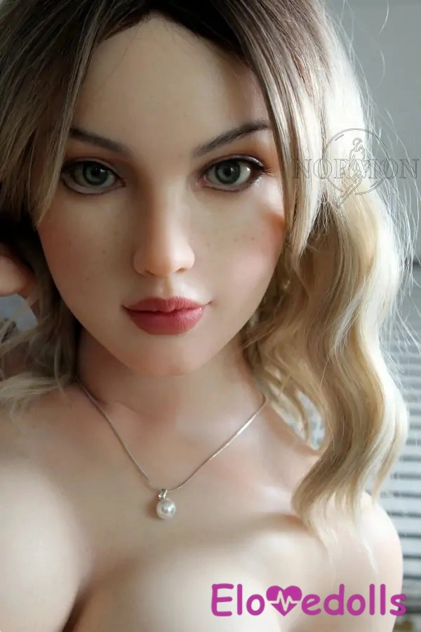 165cm D Cup Silicone Normon Doll Adult Doll Detail View 9