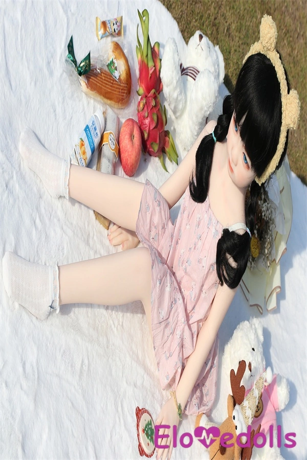 ρεαλιστική κούκλα