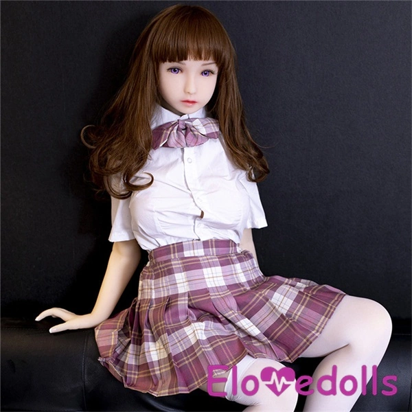 ตุ๊กตาเพศสัมพันธ์หน้าอกใหญ่