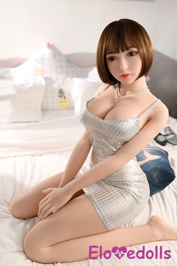 Bambola del sesso americana in TPE, 163 cm, coppa E, seni piccoli, occhi grigi e castani, vista dettagliata 10