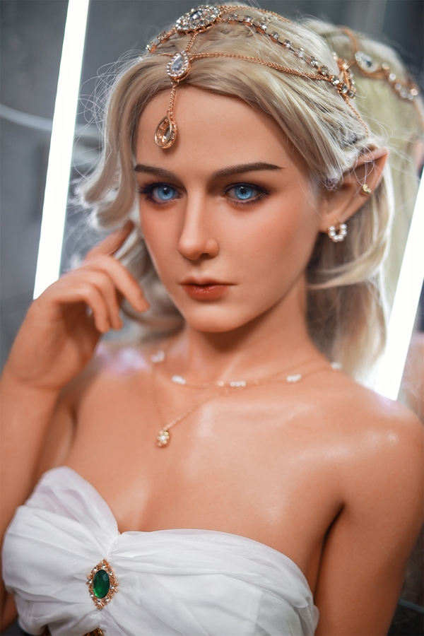 151cm C Cup Silicone Amber Eyes Petite Breasts Blonde European Sex Doll Detail View 18