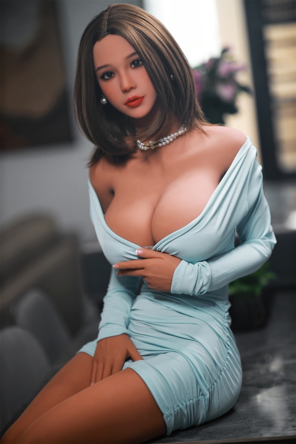 166cm E Cup TPE Amber Eyes Brunette Voluptuous Thick Sex Doll Gallery 2