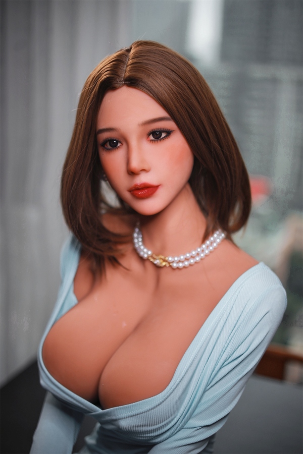 166cm E Cup TPE Amber Eyes Brunette Voluptuous Thick Sex Doll Detail View 9