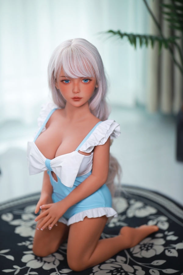 100cm D Cup TPE Blue Eyes Thin Lips White Lifelike Sex Doll Detail View 2
