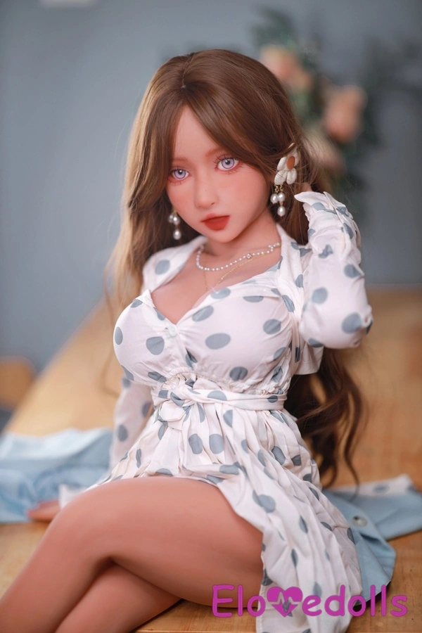 Bambola del sesso realistica piccola grigia in TPE con seno medio, coppa F da 110 cm, vista dettagliata 4