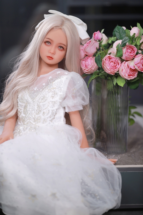 115cm AA TPE Thin Lips Petite White Mini Sex Doll Gallery 4