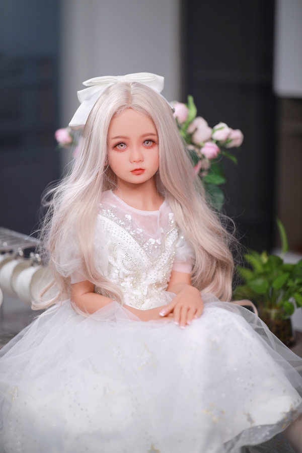 115cm AA TPE White Thin Lips Petite Mini Sex Doll Detail View 5