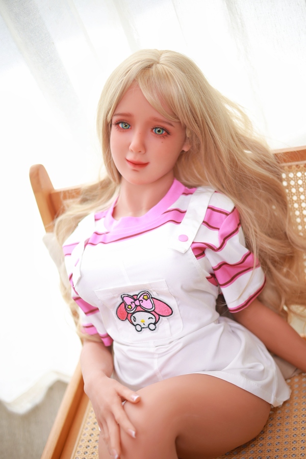 128cm E Cup TPE Amber Eyes Petite Breasts Natural Lips Teen Sex Doll Detail View 4