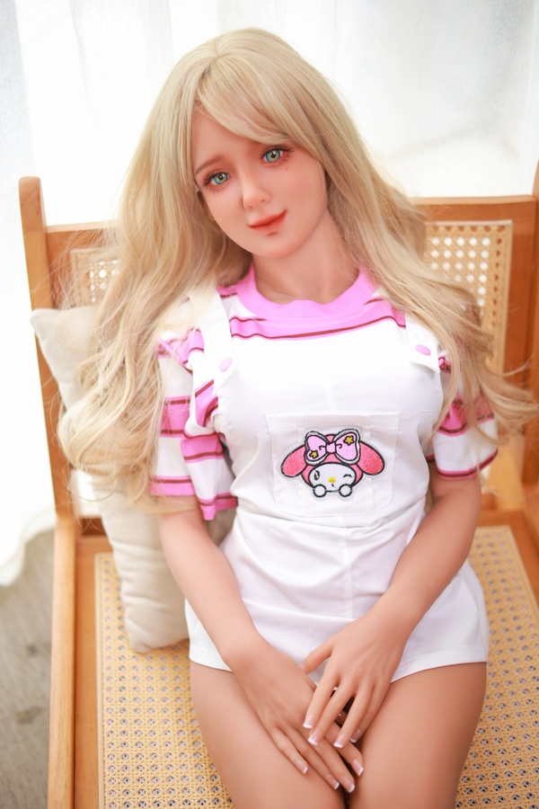 128cm E Cup TPE Amber Eyes Petite Breasts Teen Sex Doll Detail View 5