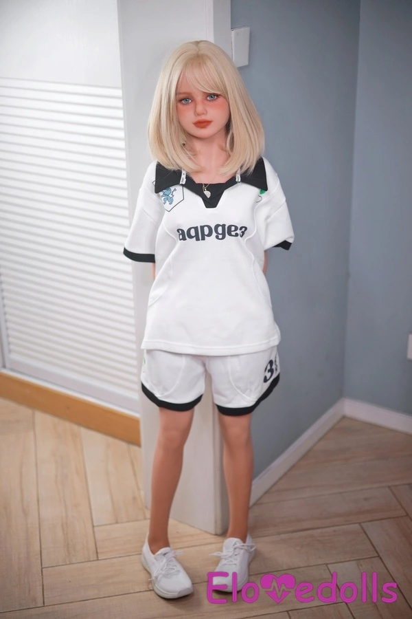 130 cm B-korviga TPE pisikeste merevaigukollaste silmadega blondide teismeliste seksinukkude detailvaade 6