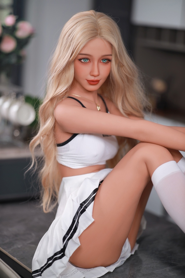 159cm C Cup TPE Petite Amber Eyes Breasts Teen Sex Doll Gallery 2