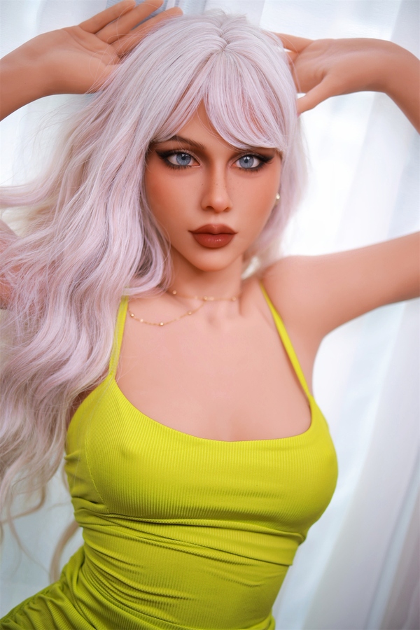 160cm C Cup TPE White Petite Breasts Full Lips Realistic Sex Doll Detail View 4