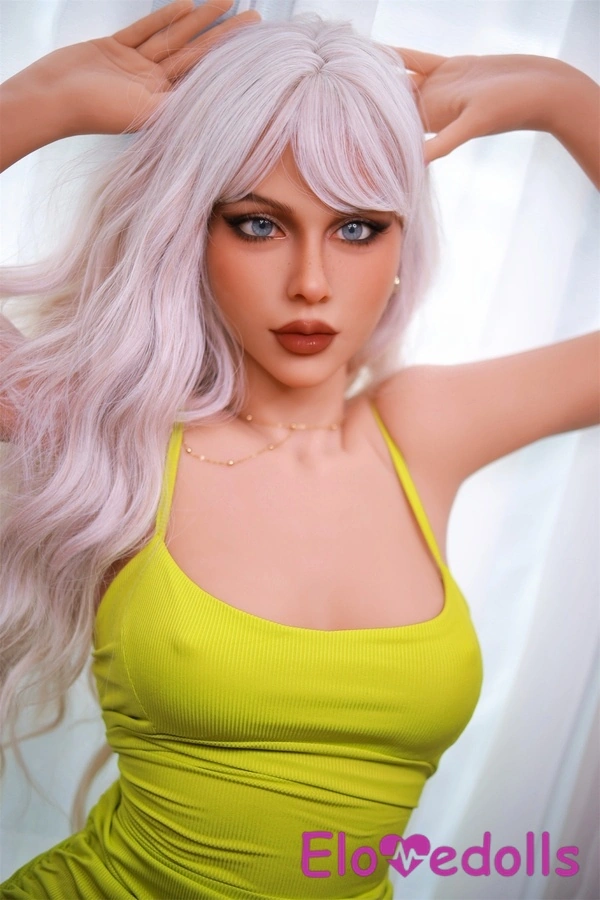 160cm C Cup TPE White Petite Breasts Full Lips Realistic Sex Doll Detail View 4