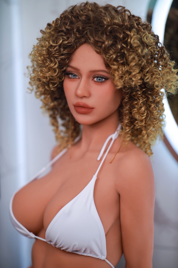 156cm D Cup TPE Petite Breasts Natural Lips Voluptuous European Sex Doll Gallery 3