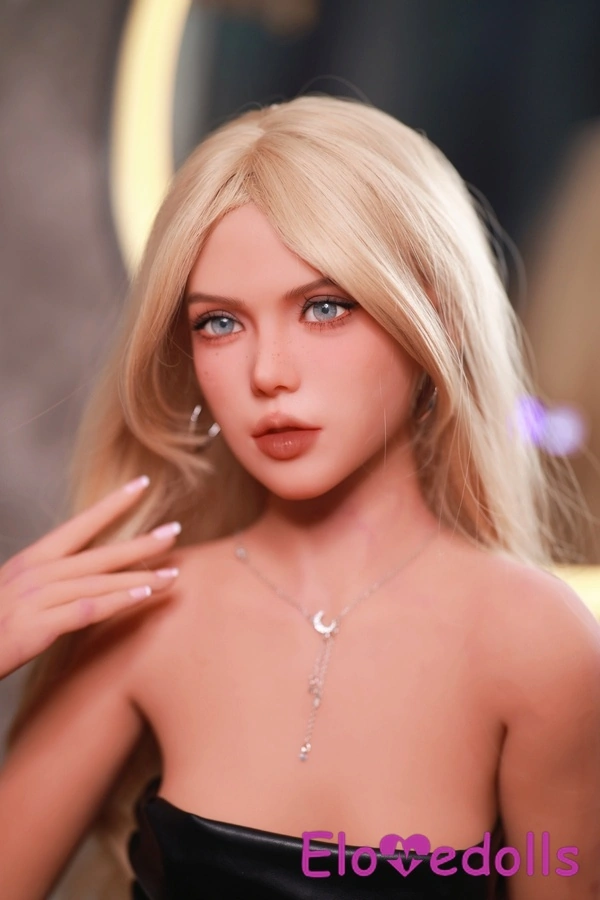 157cm A Cup TPE Amber Eyes Petite Breasts Blonde Realistic Sex Doll Gallery 9