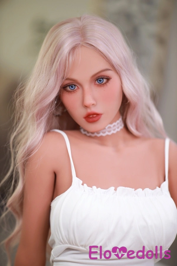 159cm B Cup TPE Voluptueuze Dunne Lippen Witte Realistische Sekspop Detailweergave 10