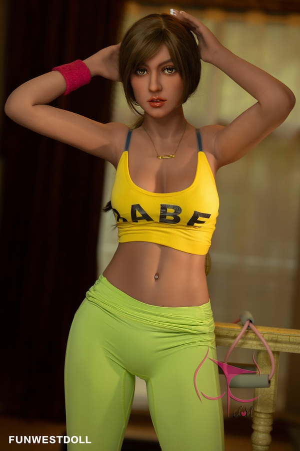 165cm C Cup TPE Black Amber Eyes Voluptuous Sex Doll Gallery 3