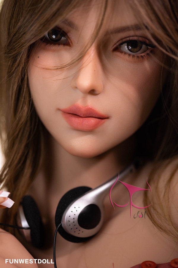 165cm C Cup TPE Gray Eyes Petite Breasts Brunette Sex Doll Detail View 4