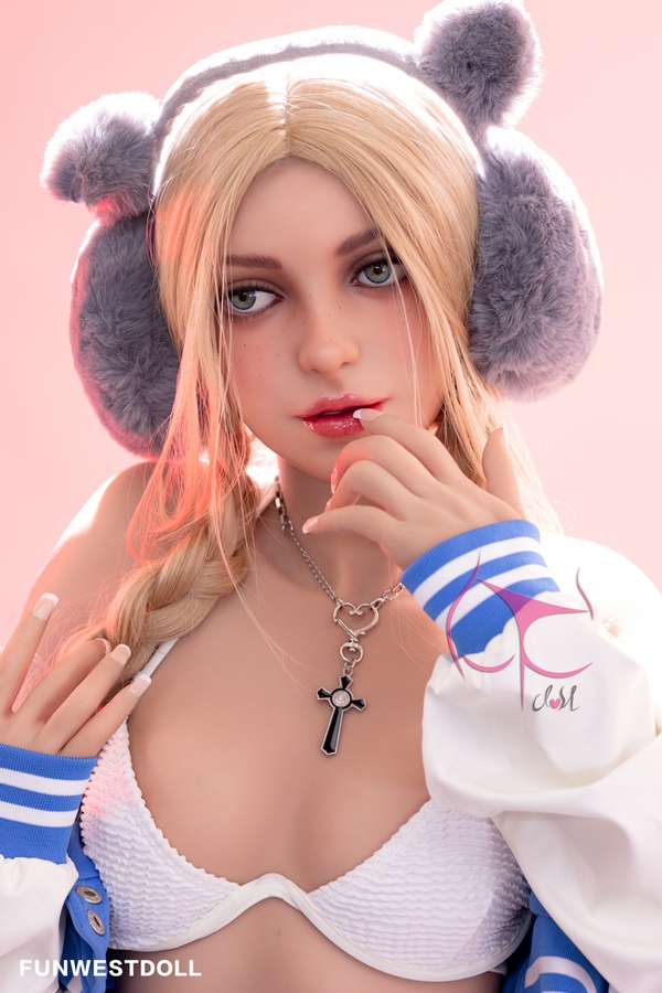 159cm A Cup TPE Blue Eyes Petite Breasts White Sex Doll Detail View 4