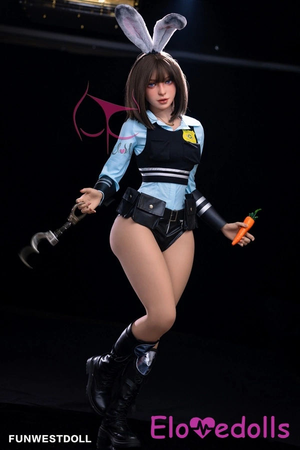 157cm TPE brunetka, modré oči, sex panenka drobná, galerie 4