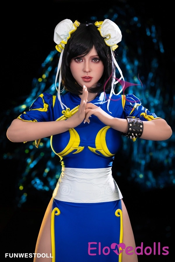 گالری عروسک جنسی 155 سانتی‌متری F Cup TPE با لب‌های کامل و چشمان آبی سفید 2