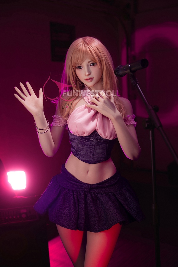 d47069 06 doll