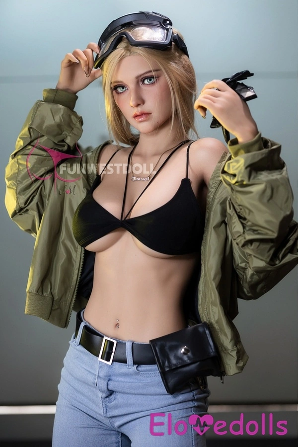 عروسک جنسی TPE با لب‌های نازک، سینه‌های ریز و درشت، سایز 162 سانتی‌متر، F Cup، نمای جزئیات 5