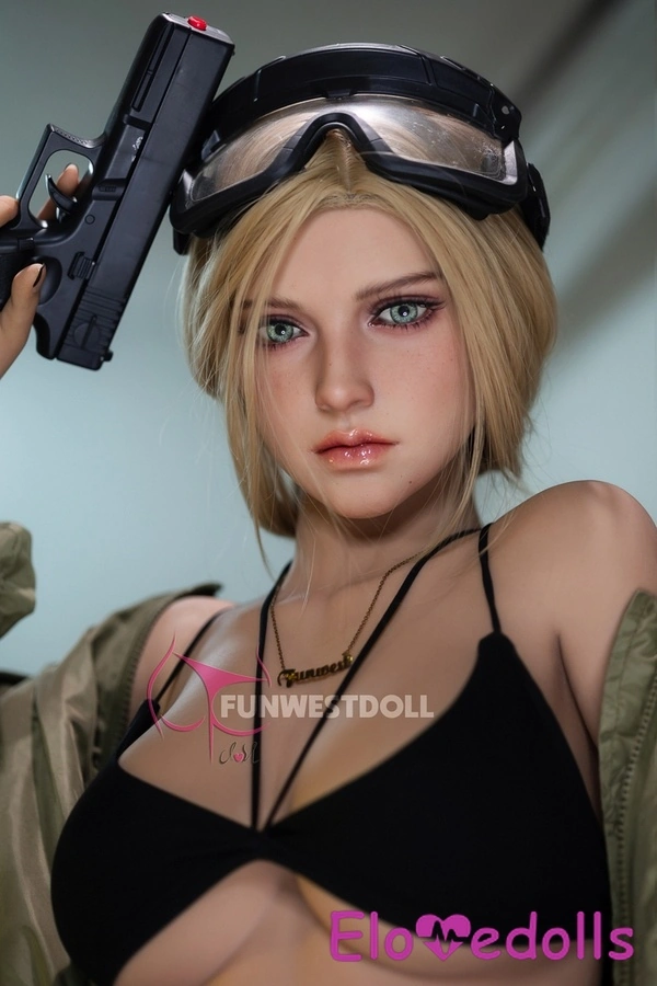 عروسک جنسی بلوند چشم آبی با سینه‌های کوچک، سایز F کاپ TPE، سایز 162 سانتی‌متر، نمای جزئیات 9