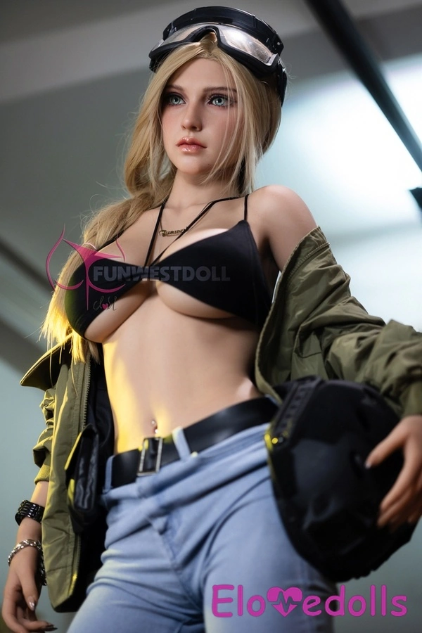 عروسک جنسی TPE بلوند چشم آبی با لب‌های نازک، سایز 162 سانتی‌متر، مدل F Cup، نمای جزئیات 12