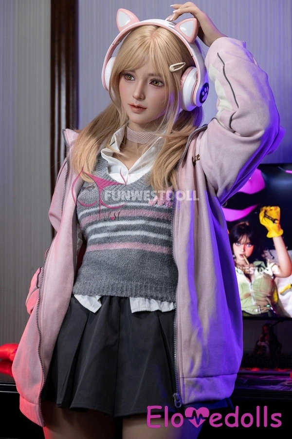 159cm A Cup TPE Gray Eyes Petite Breasts Sex Doll Gallery 7