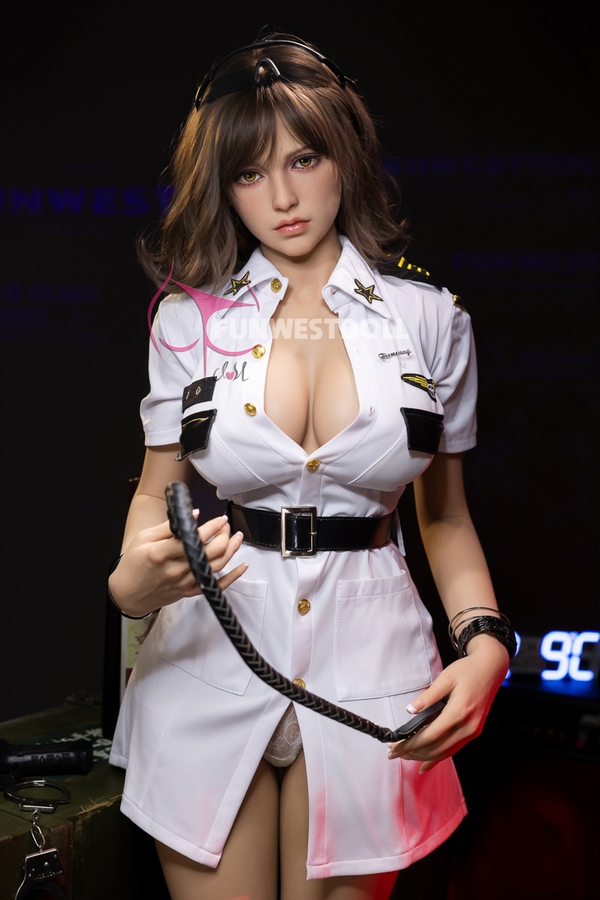 157cm C Cup TPE Voluptuous Thin Lips Amber Eyes Sex Doll Gallery 2