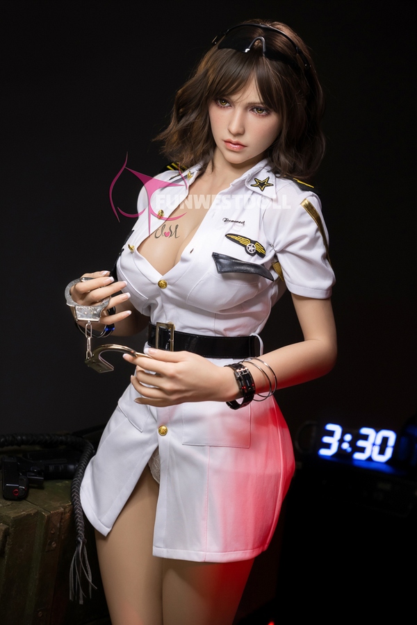157cm C Cup TPE Petite Breasts Amber Eyes Brunette Sex Doll Gallery 3