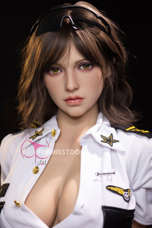 157cm C Cup TPE Brunette Voluptuous Amber Eyes Sex Doll Gallery 4