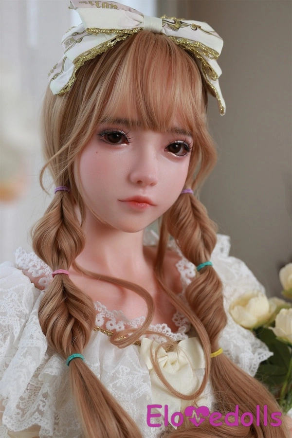 145 सेमी डी कप सिलिकॉन पतले होंठ ग्रे आंखें खूबसूरत मिनी सेक्स डॉल गैलरी 3