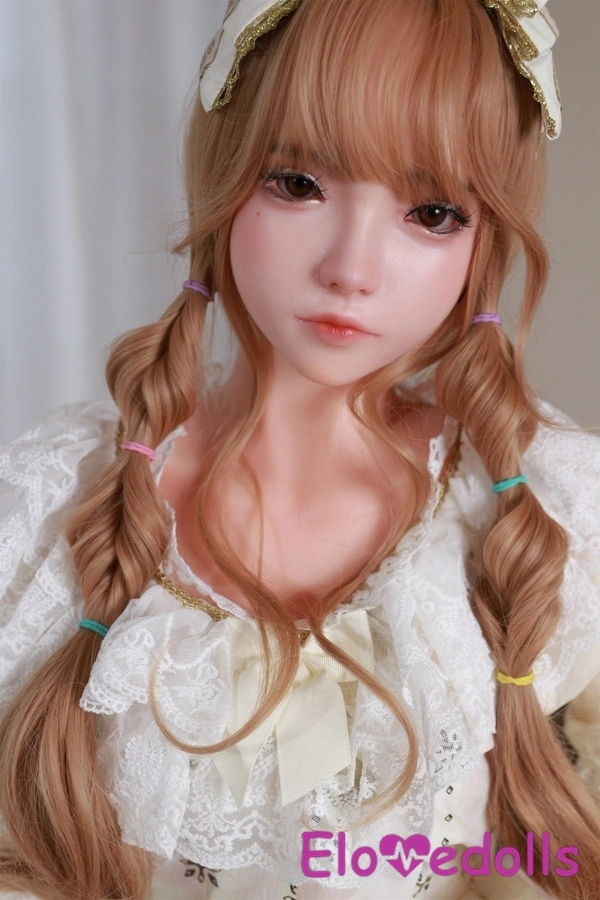 145 सेमी डी कप सिलिकॉन ग्रे आंखें छोटे स्तन खूबसूरत मिनी सेक्स गुड़िया विवरण देखें 2